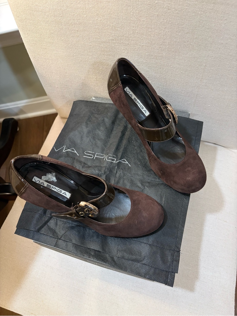 Via Spiga Dark Brown Suede Mary Jane Pumps Size 7